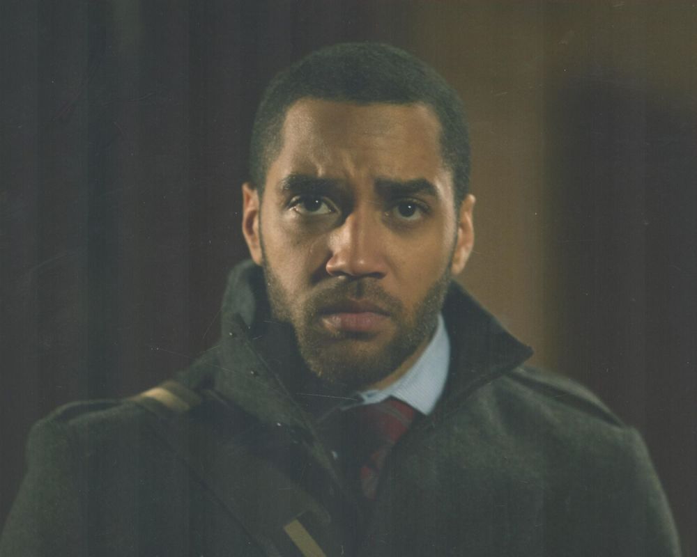 Lot 175: Actor, Samuel Anderson signed 10x8 colour photograph. Anderson...