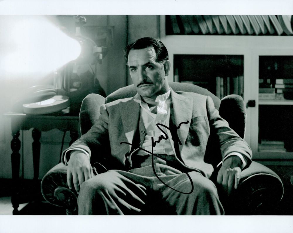Lot 140: Jean Dujardin signed 10x8 black and white photo....