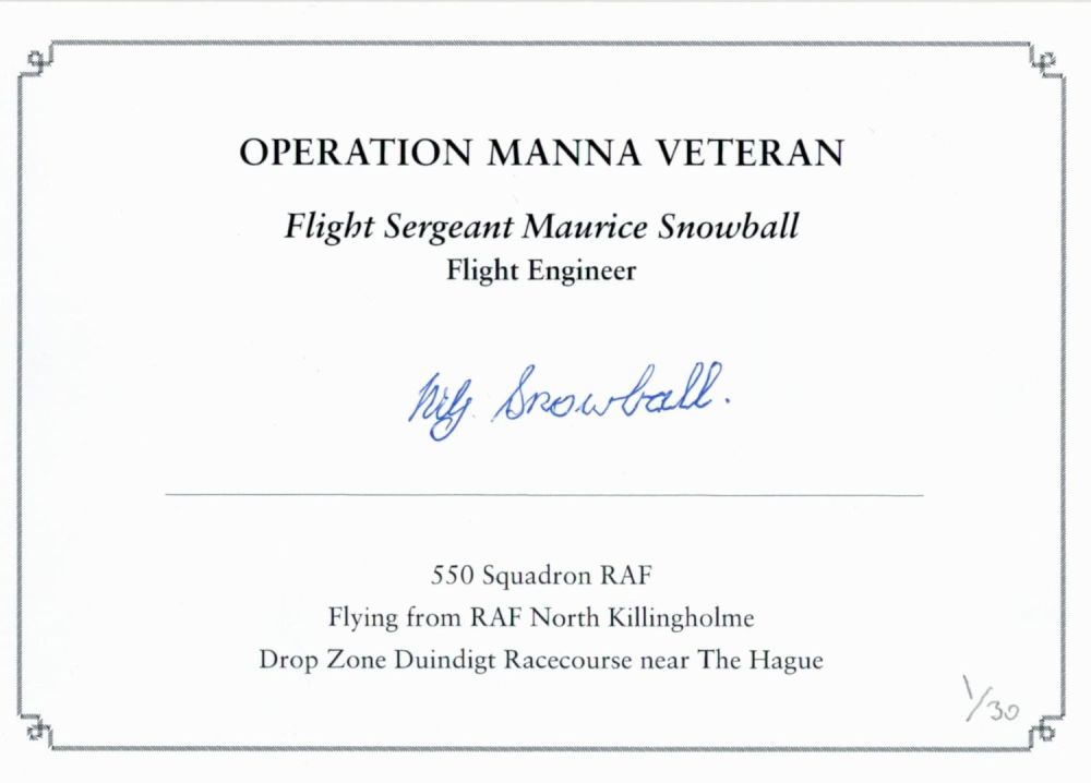 Lot 142: WW2 Flt Sgt Maurice Snowball 550 Sqn Signed...
