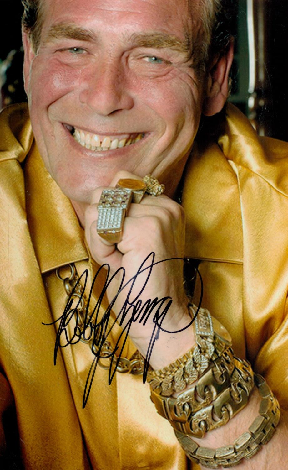 Lot 246: Darts Bobby George signed 10x6 colour photo. Robert...