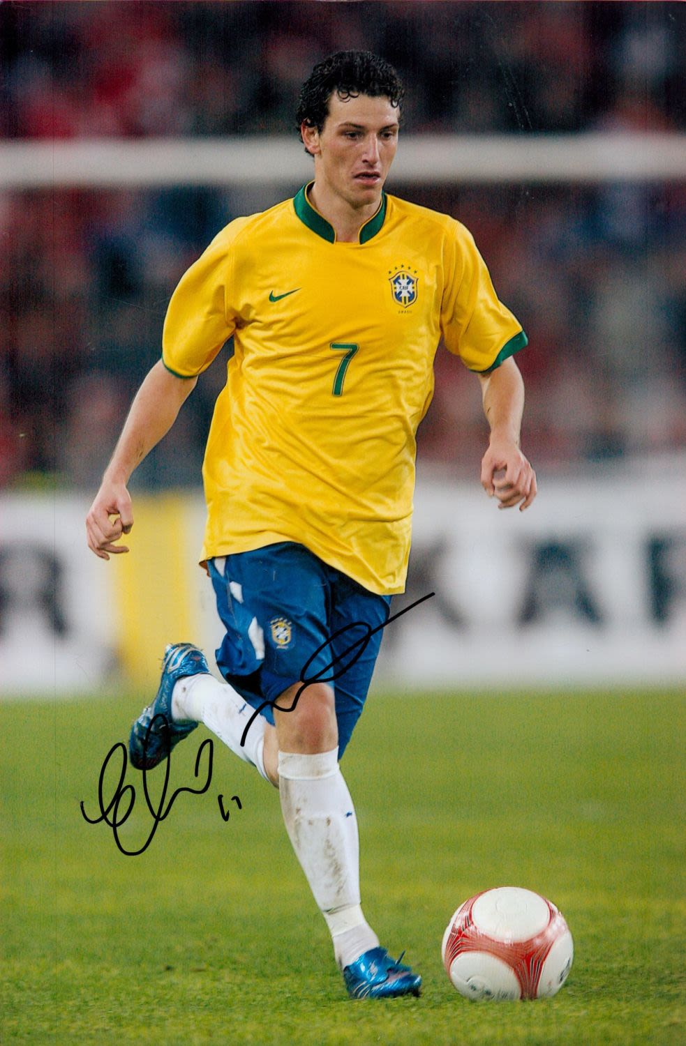 Lot 248: Elano signed 12x8 colour photo pictured in action...