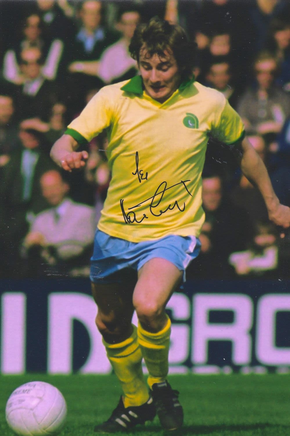 Lot 305: Football Asa Hartford (Norwich City) Signed 12x8 Colour...