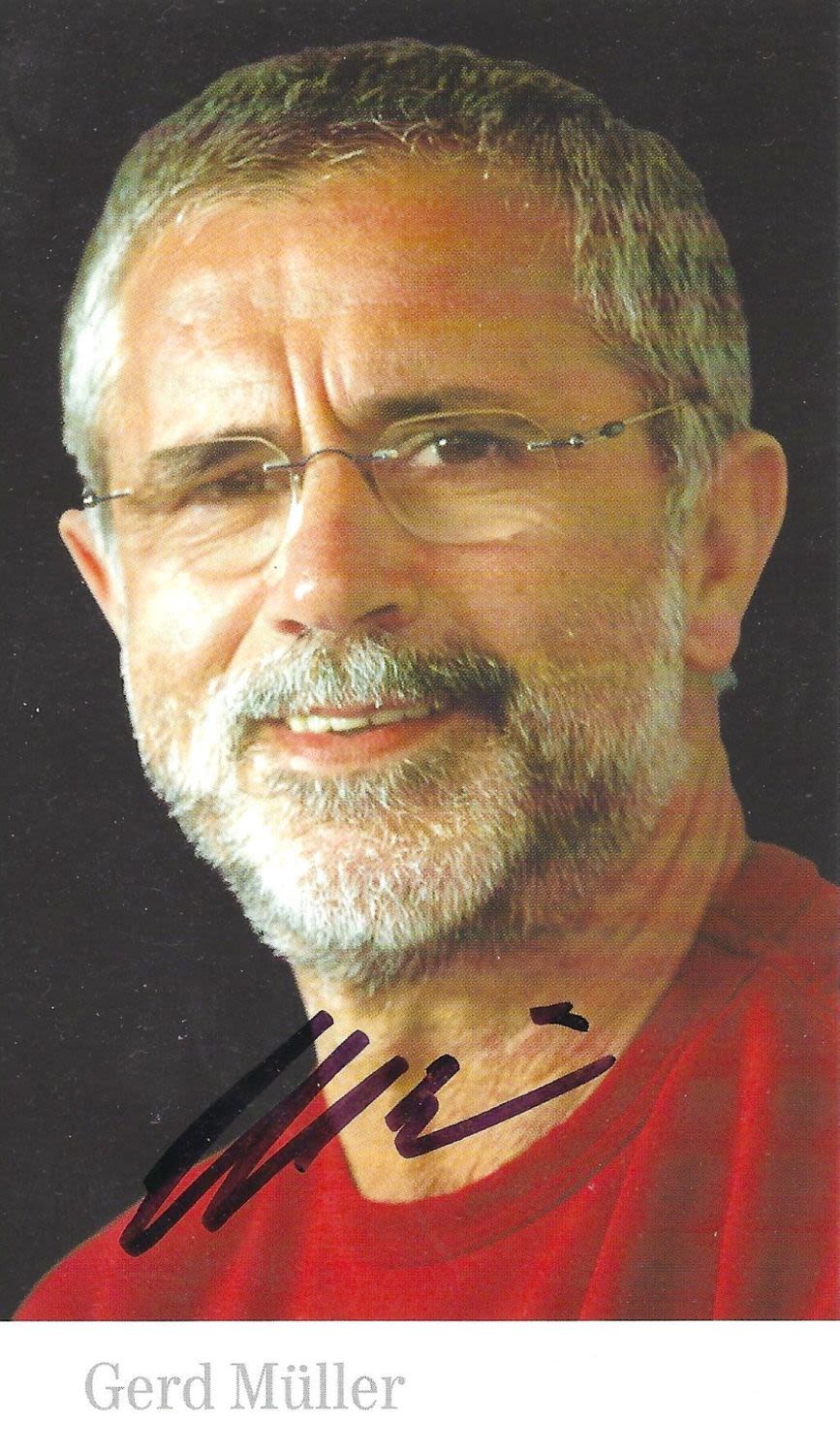 Lot 321: Football Gerd Muller Signed T-Mobile Bio Photo Card...