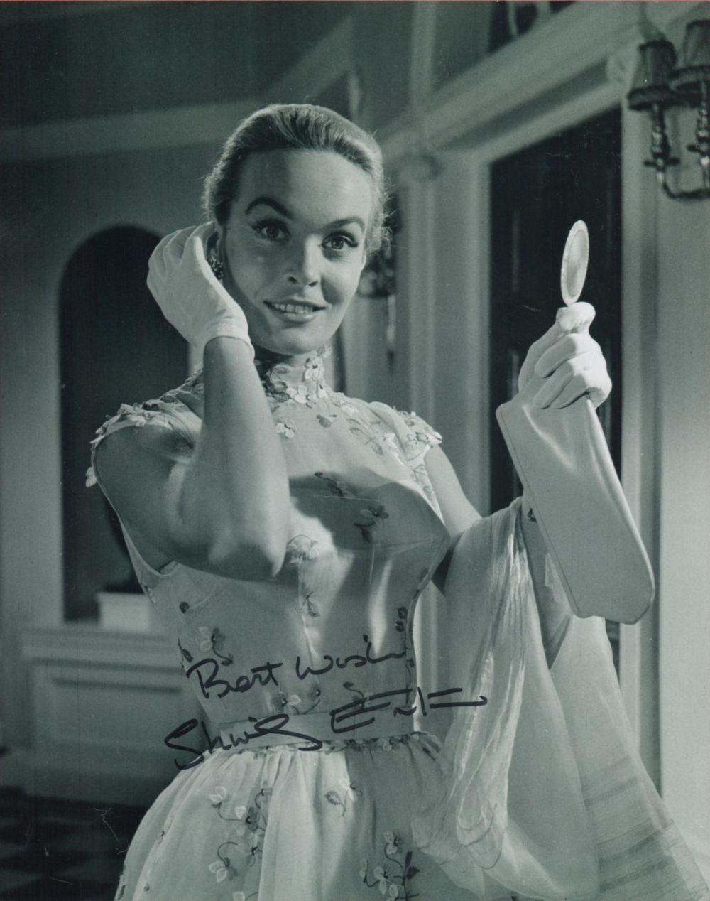 Lot 71: Shirley Eaton signed 10x8 black and white photo....