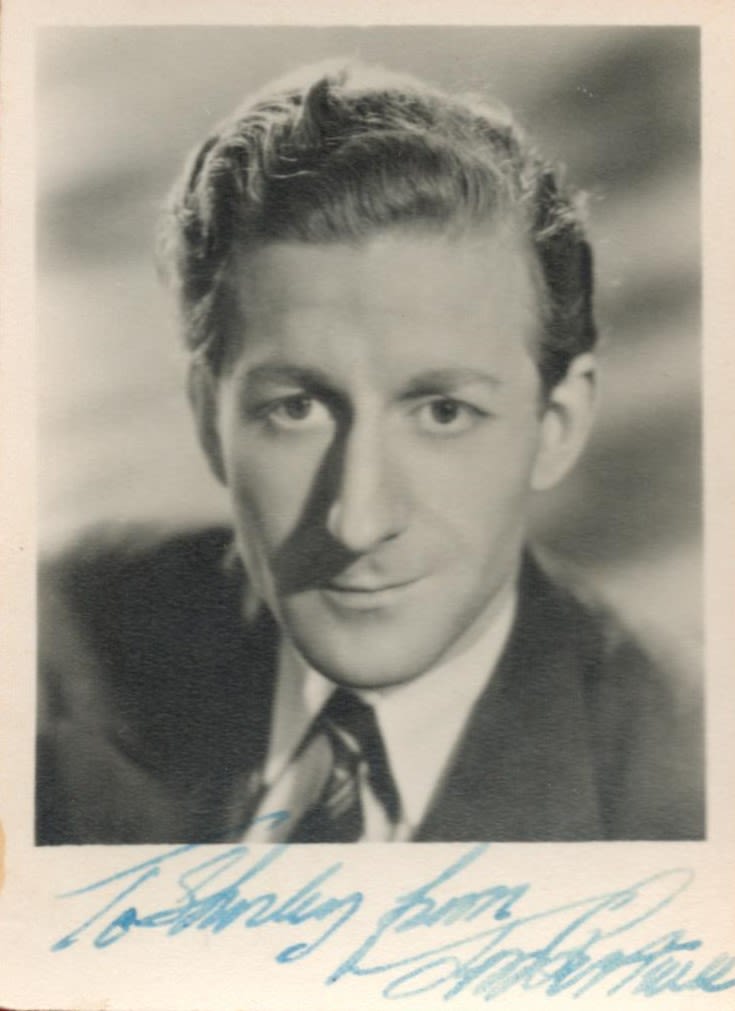 Lot 128: Jon Pertwee signed 4x3 vintage black and white...