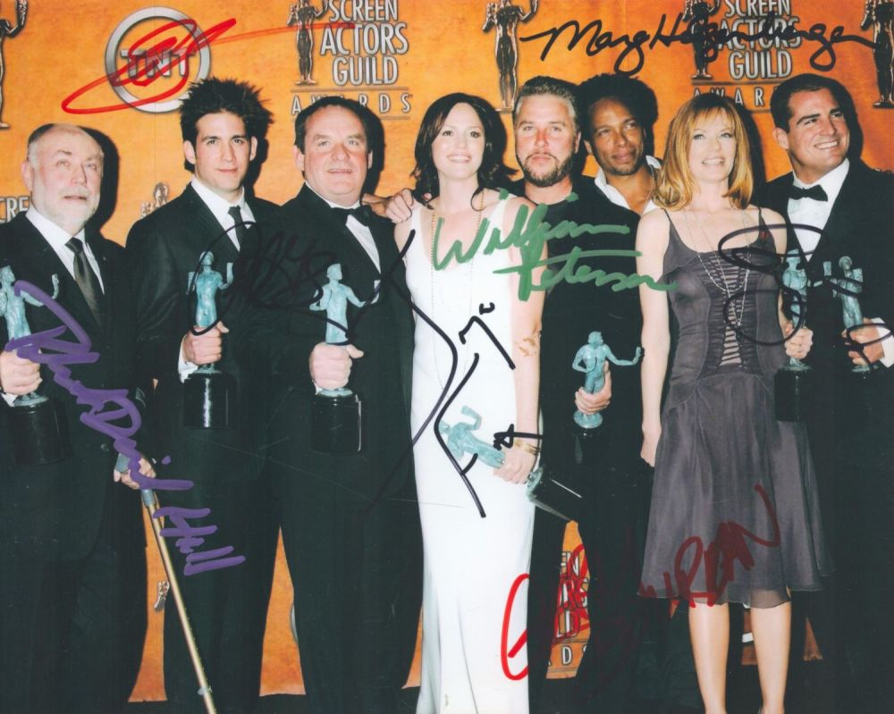 Lot 211: CSI multi signed 10x8 colour photos includes 8...