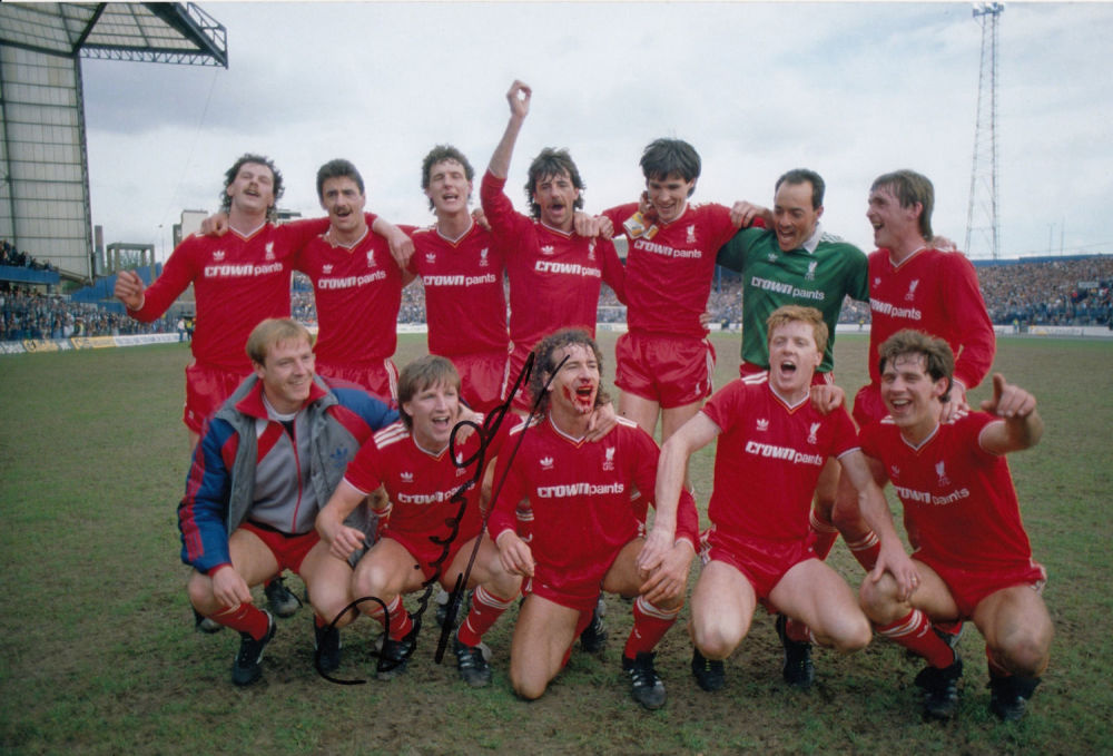 Lot 237: Autographed RONNIE WHELAN 12 x 8 photo -...