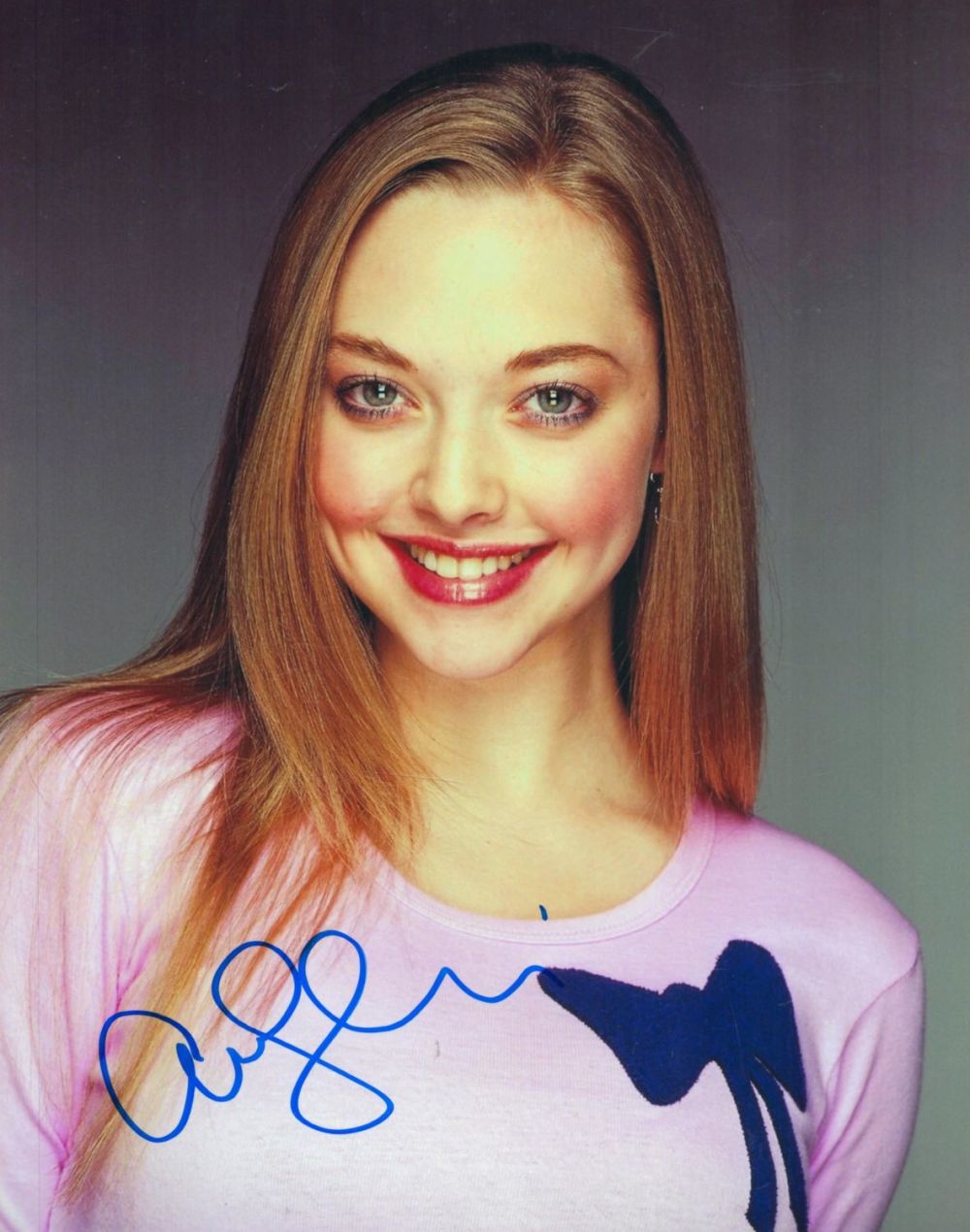 Lot 311: Amanda Seyfried signed 10x8 colour photo. Amanda Michelle...