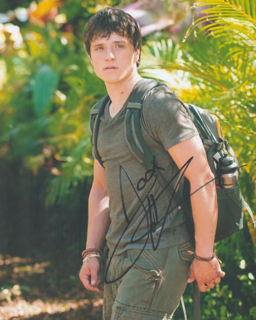Lot 324: Josh Hutcherson signed 10x8 colour photo. Joshua Ryan...