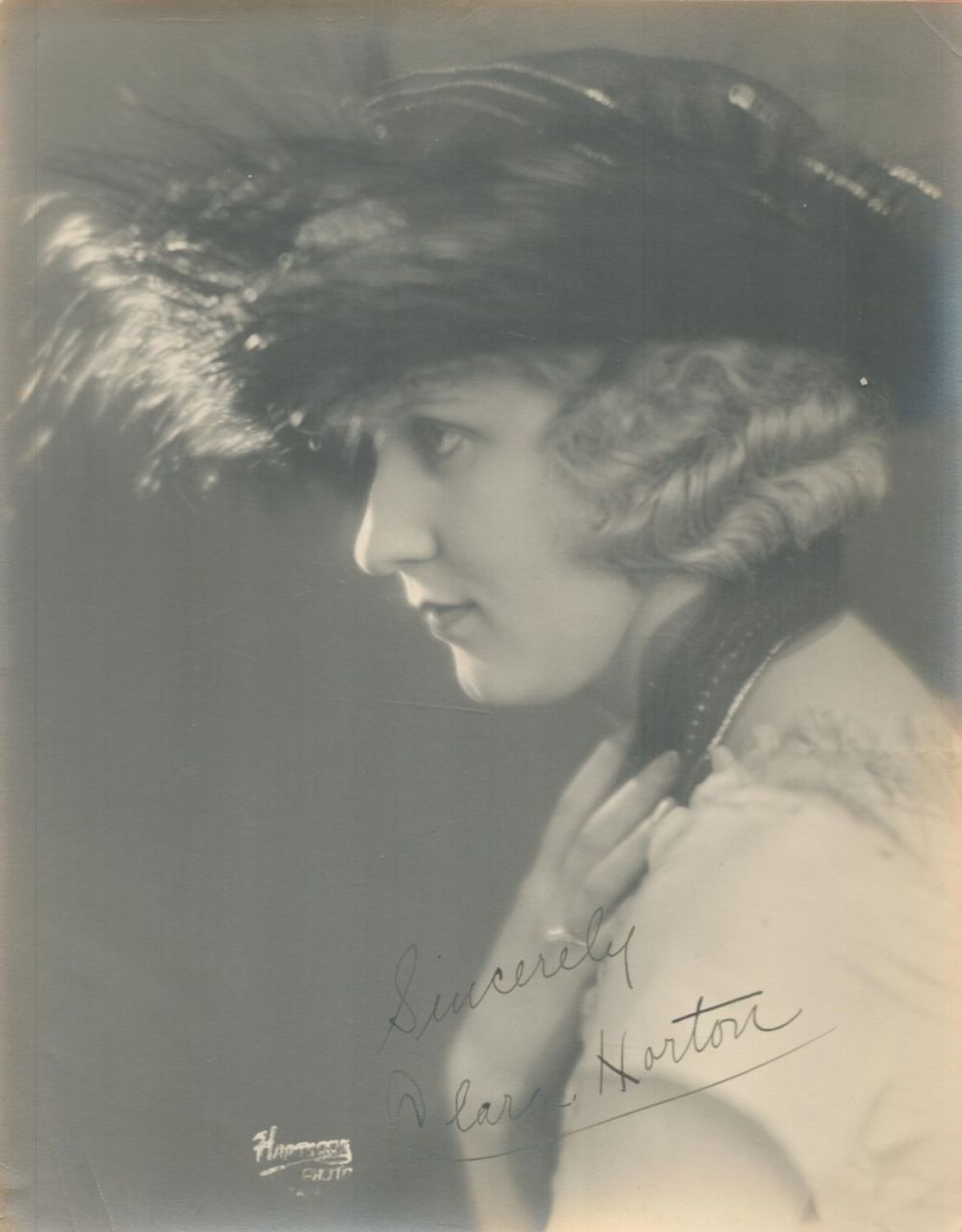 Lot 512: Clara Horton signed 10x8 vintage black and white...