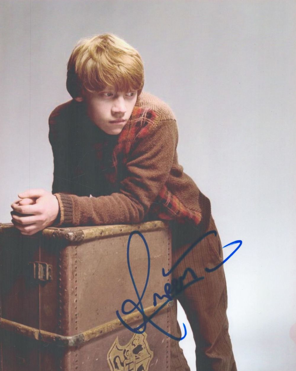 Lot 521: Rupert Grint signed 10x8 colour photo. Rupert Alexander...