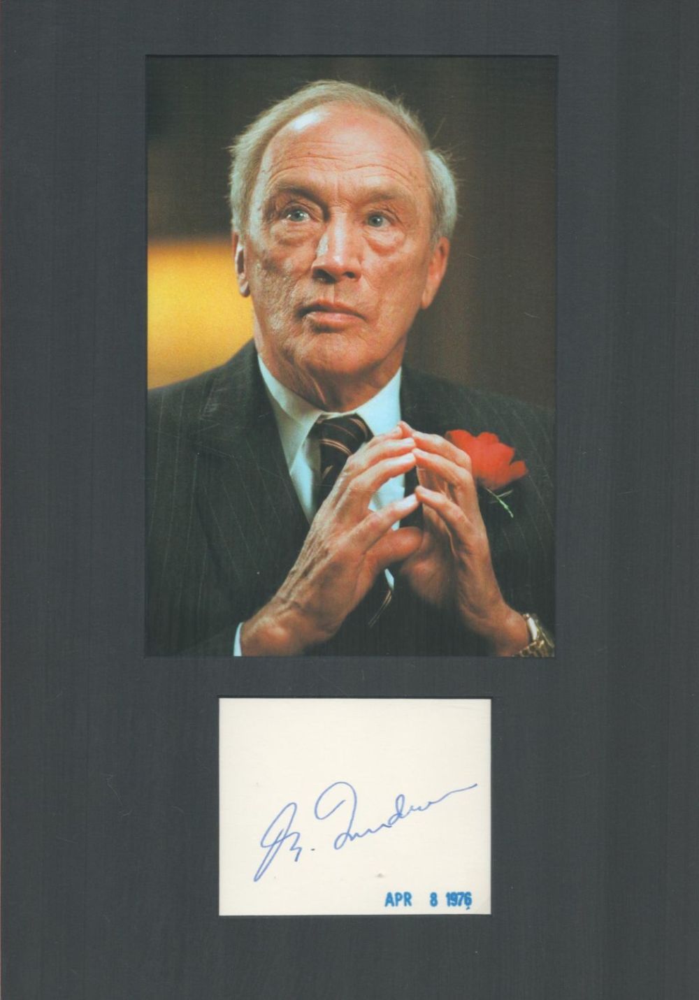 Lot 560: Former Canadian PM Pierre Trudeau Signed Signature Piece...