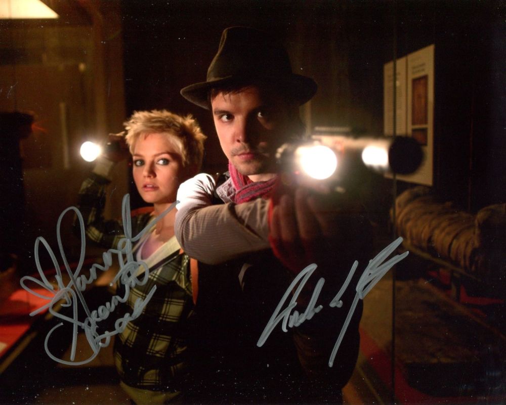 Lot 638: Primeval, popular Netflix TV series 8x10 photo signed...