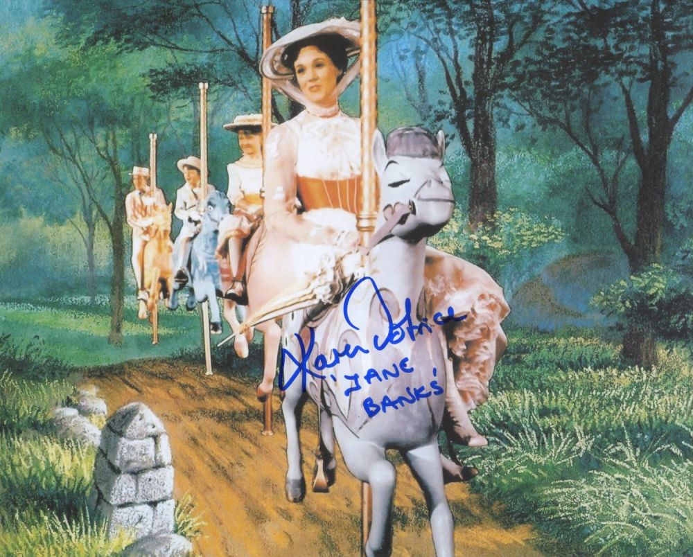 Lot 826: Mary Poppins Walt Disney movie scene 8x10 photo...