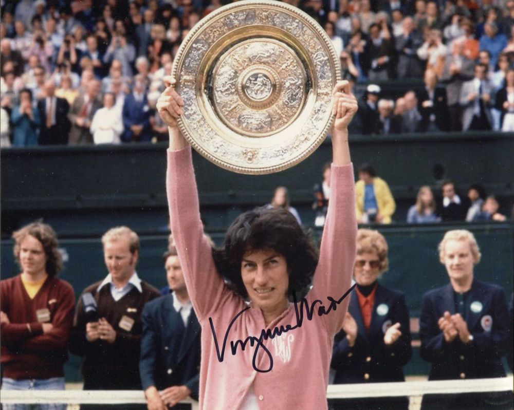 Lot 872: 1977 Wimbledon Tennis champion Virginia Wade signed 8x10...