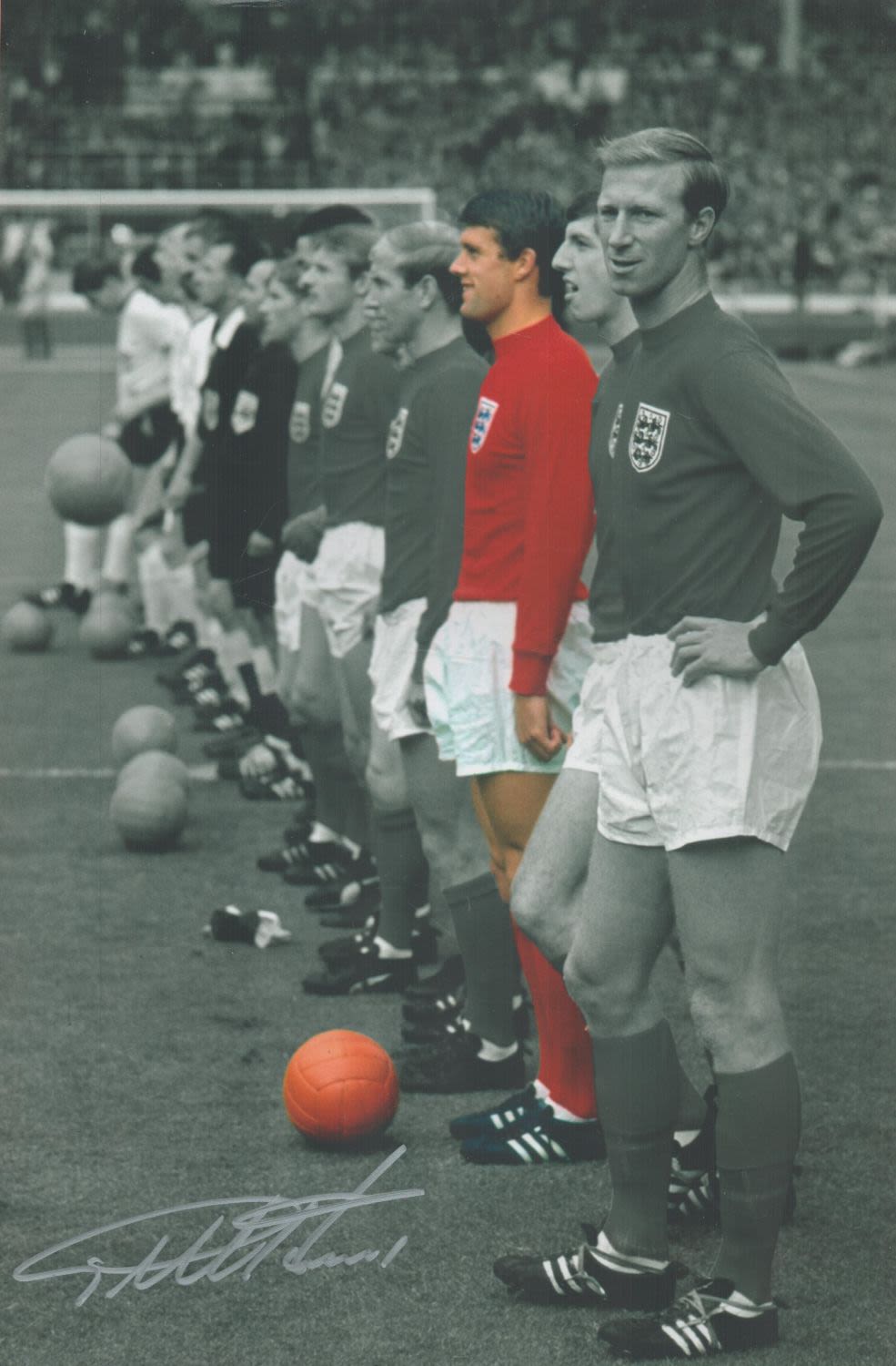 Lot 81: Football Sir Jack Charlton signed stunning 12 x...