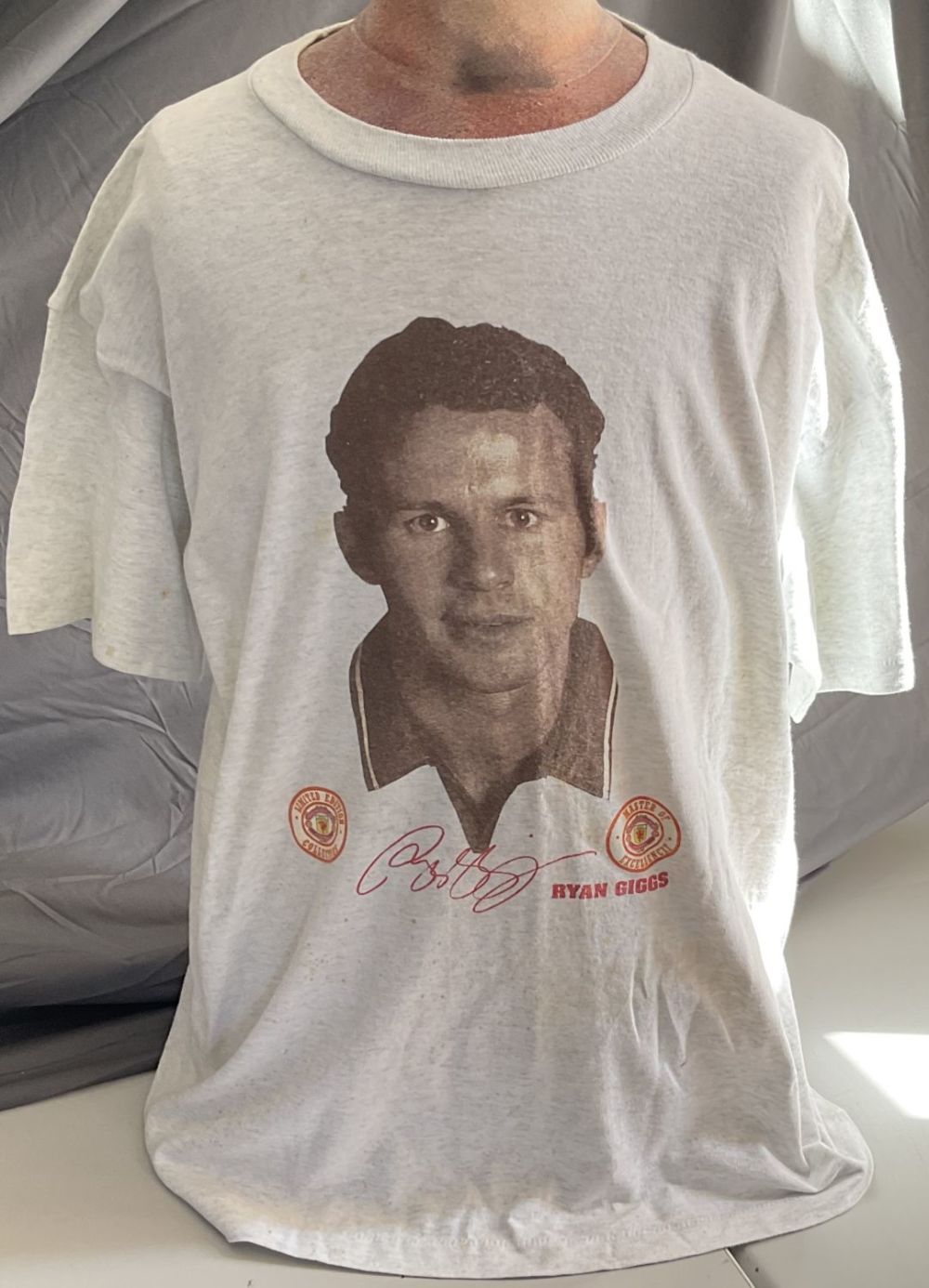 Lot 157: Ryan Giggs Signed Manchester United T-Shirt. Good condition....