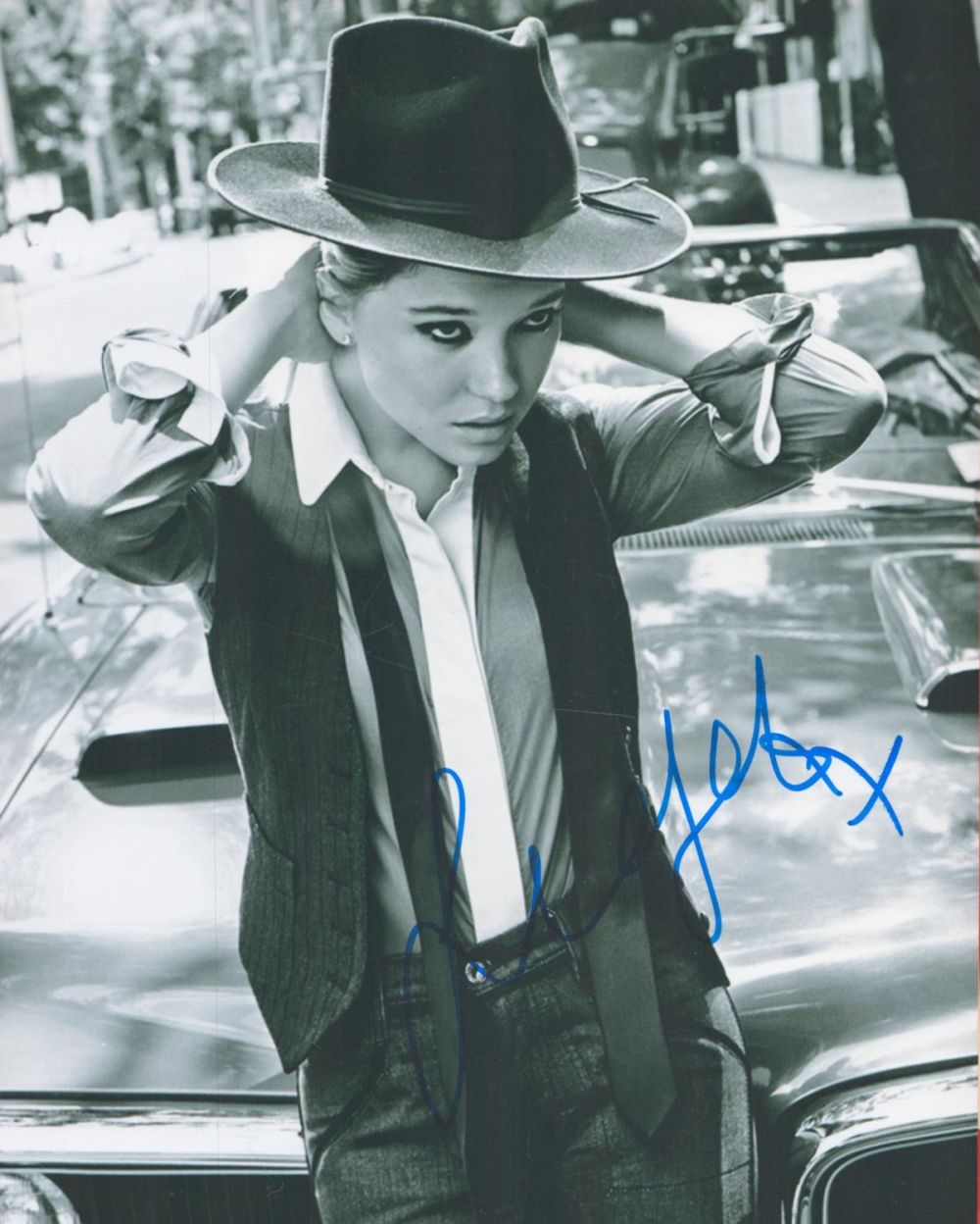 Lot 164: Lea Seydoux signed 10x8 black and white photo....