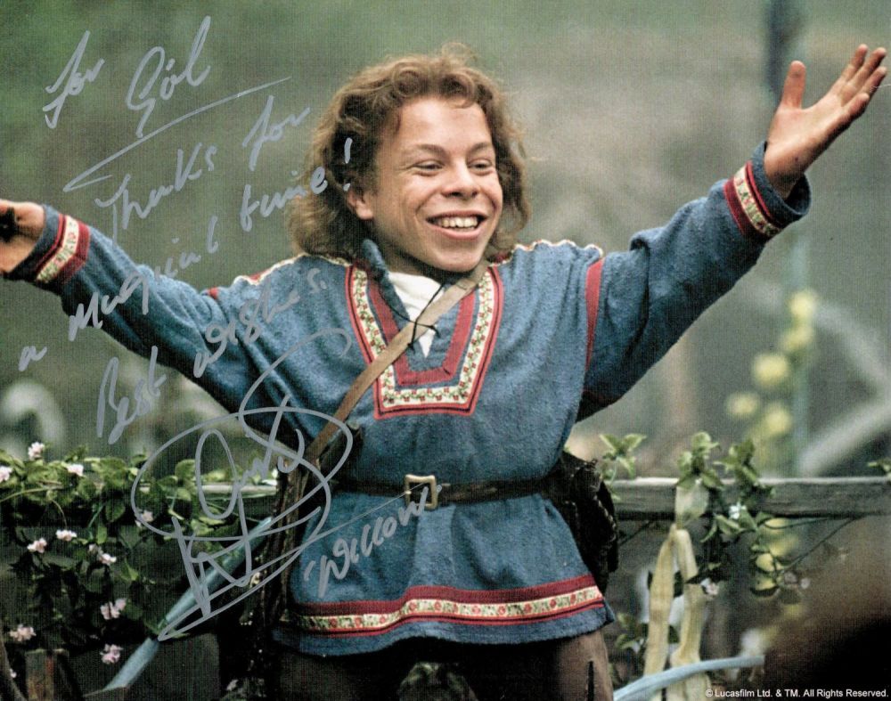 Lot 470: Warwick Davis signed Willow 10x9 colour photo dedicated....