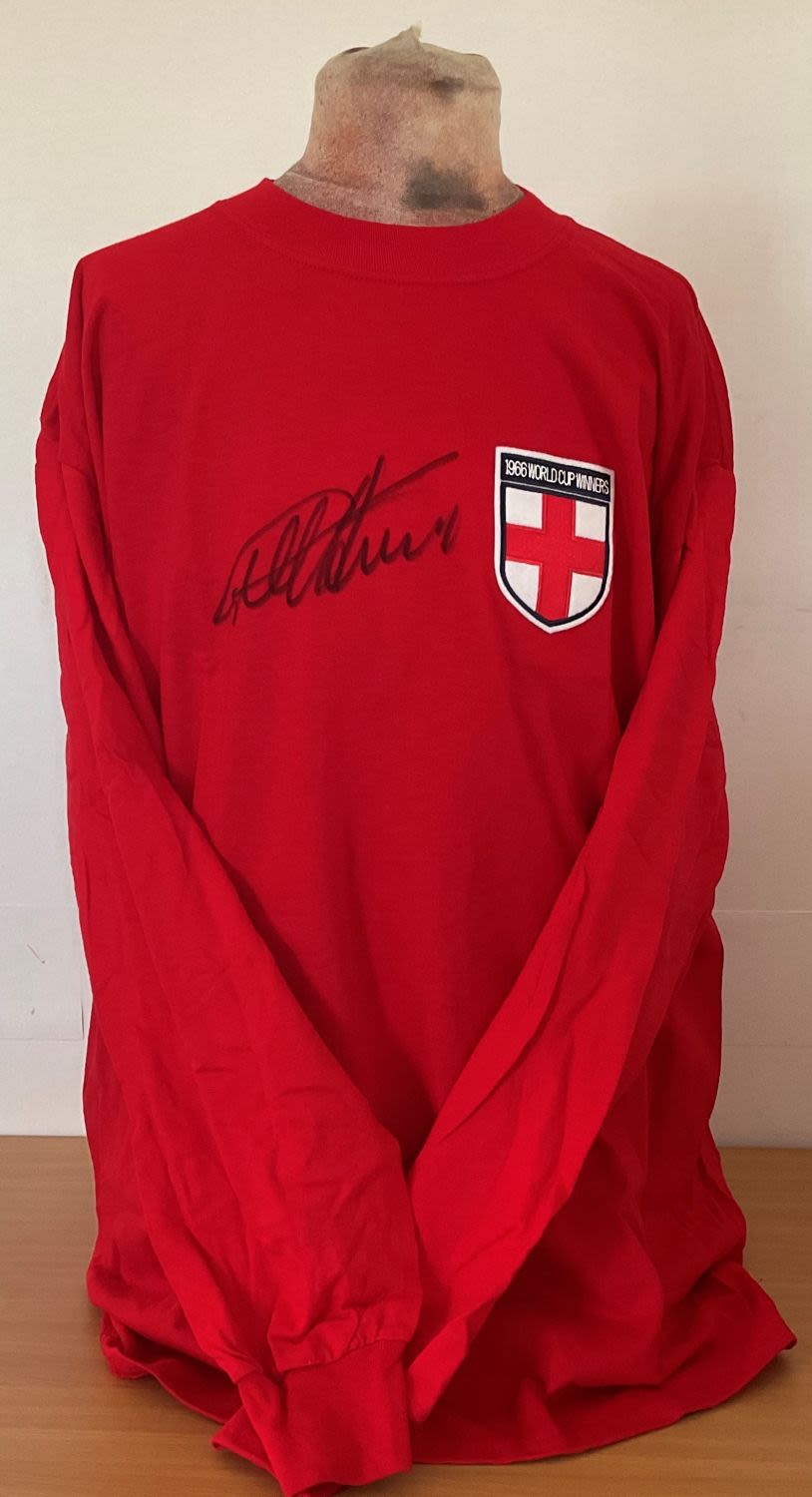 Lot 579: Sir Geoff Hurst Hand signed 1966 Retro Red...