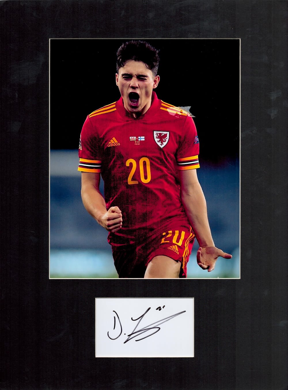 Lot 588: Football Daniel James (Wales) Signed 10x8 Colour Photo....