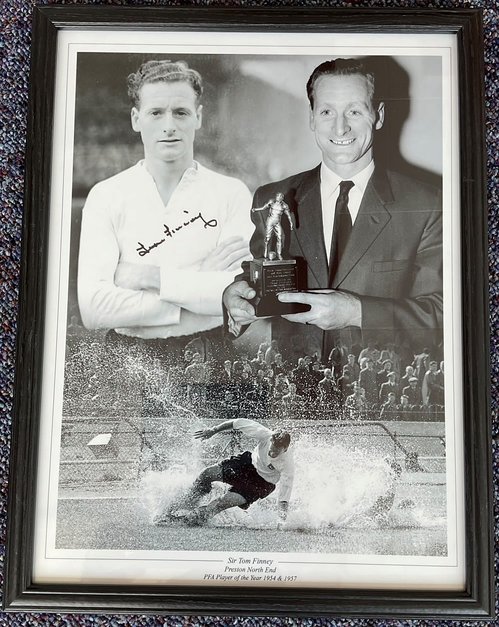 Lot 615: Football Legend Sir Tom Finney Signed 16x12 Black...