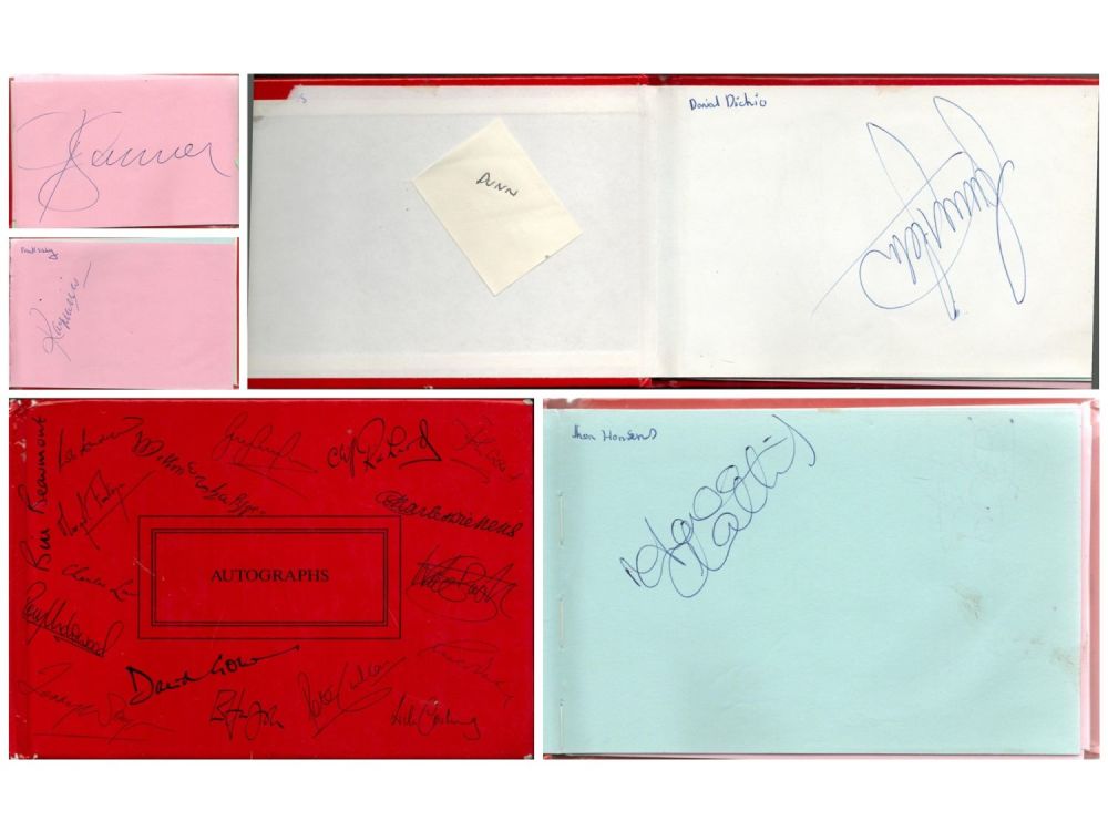 Lot 641: Red Autograph Book with 14 Signatures in total...
