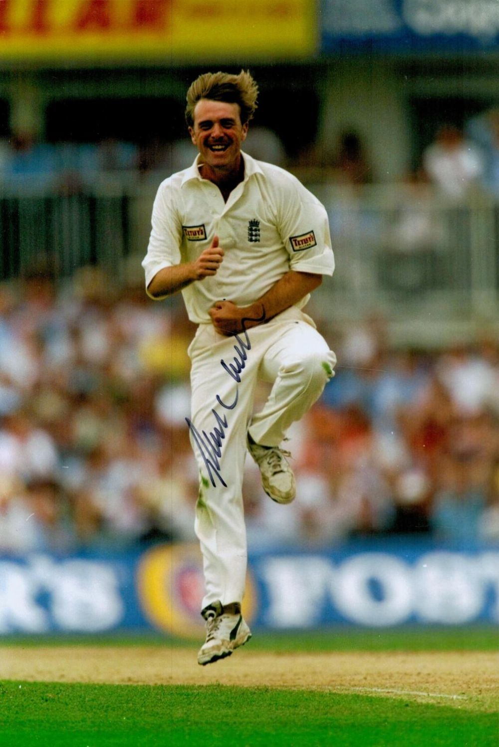 Lot 742: Phil Tufnell signed 12x8 colour photo pictured while...
