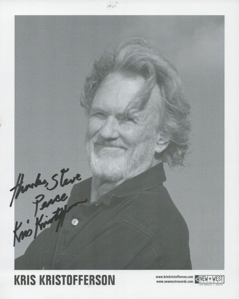 Lot 98: Kris Kristofferson signed 10x8 black and white photo....