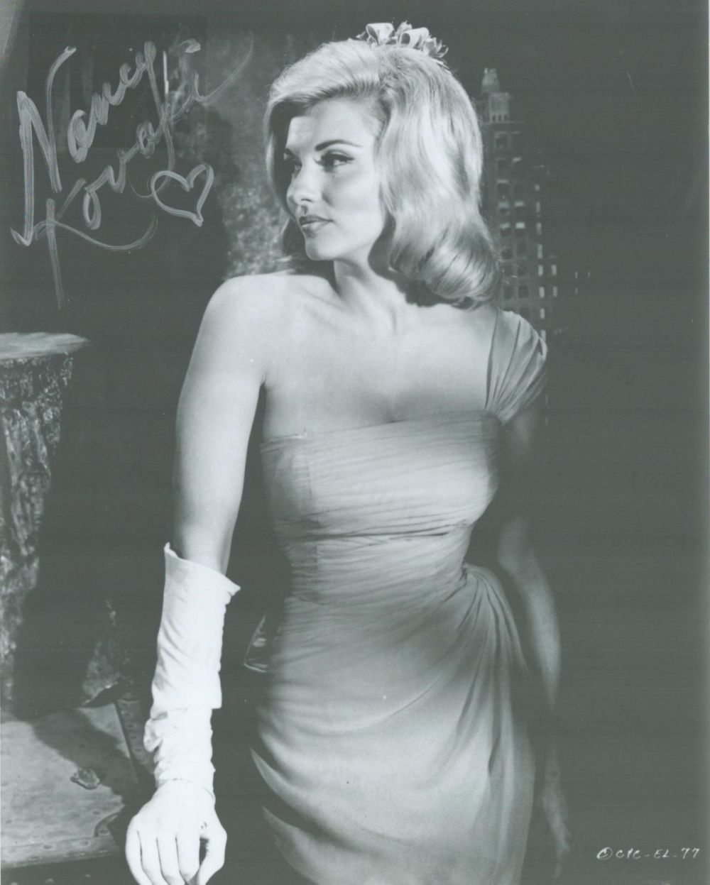 Lot 25: Nancy Kovack signed 10x8 black and white stunning...