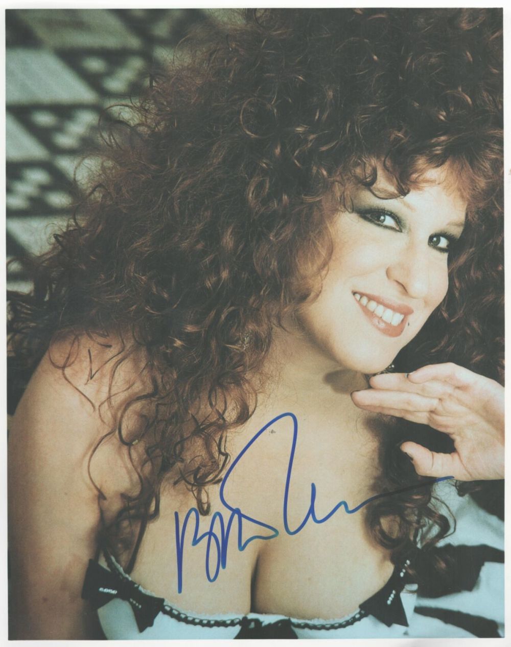 Lot 93: Bette Midler signed 10x8 colour photo. Bette Midler...