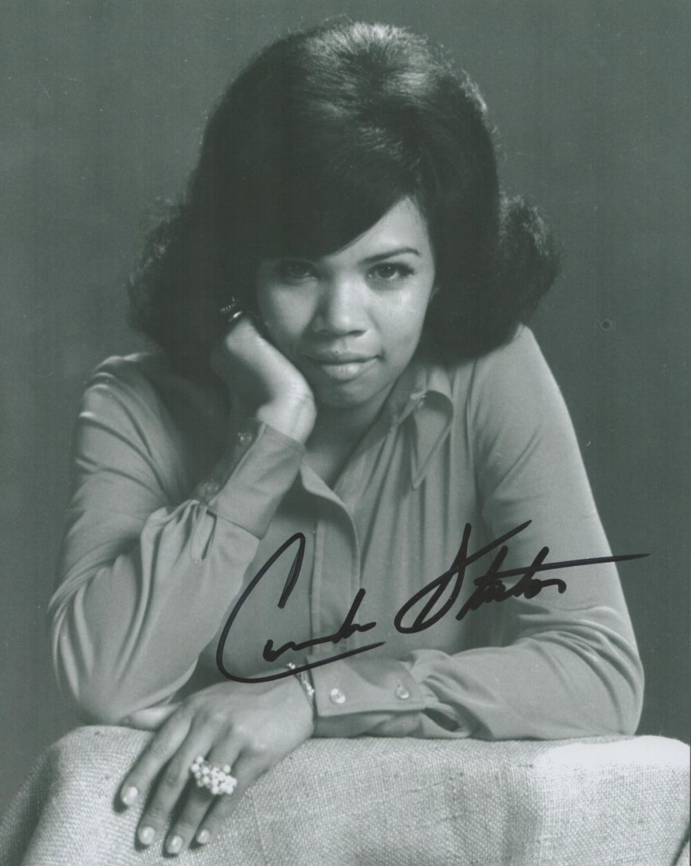 Lot 213: Candi Staton signed 10x8 black and white photo....