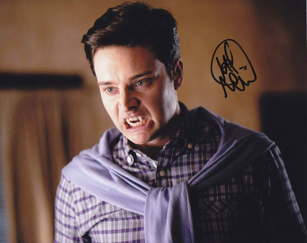 Lot 388: Blowout Sale! True Blood Michael McMillian hand signed...