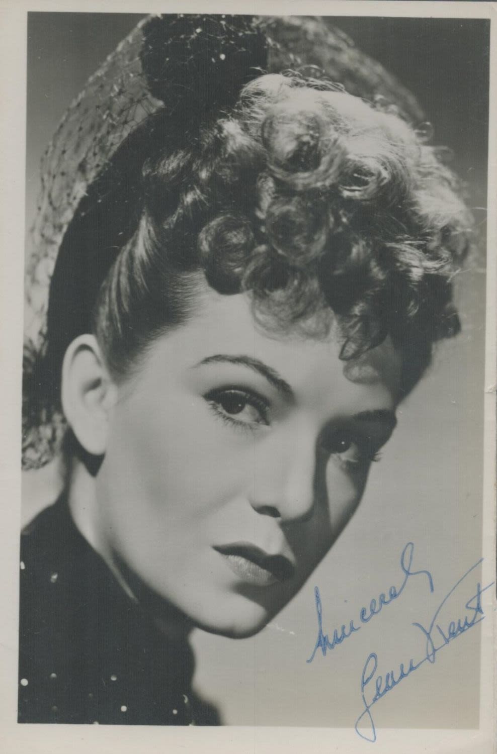 Lot 482: American Actress Jean Trent Signed 5x3 approx. Black...