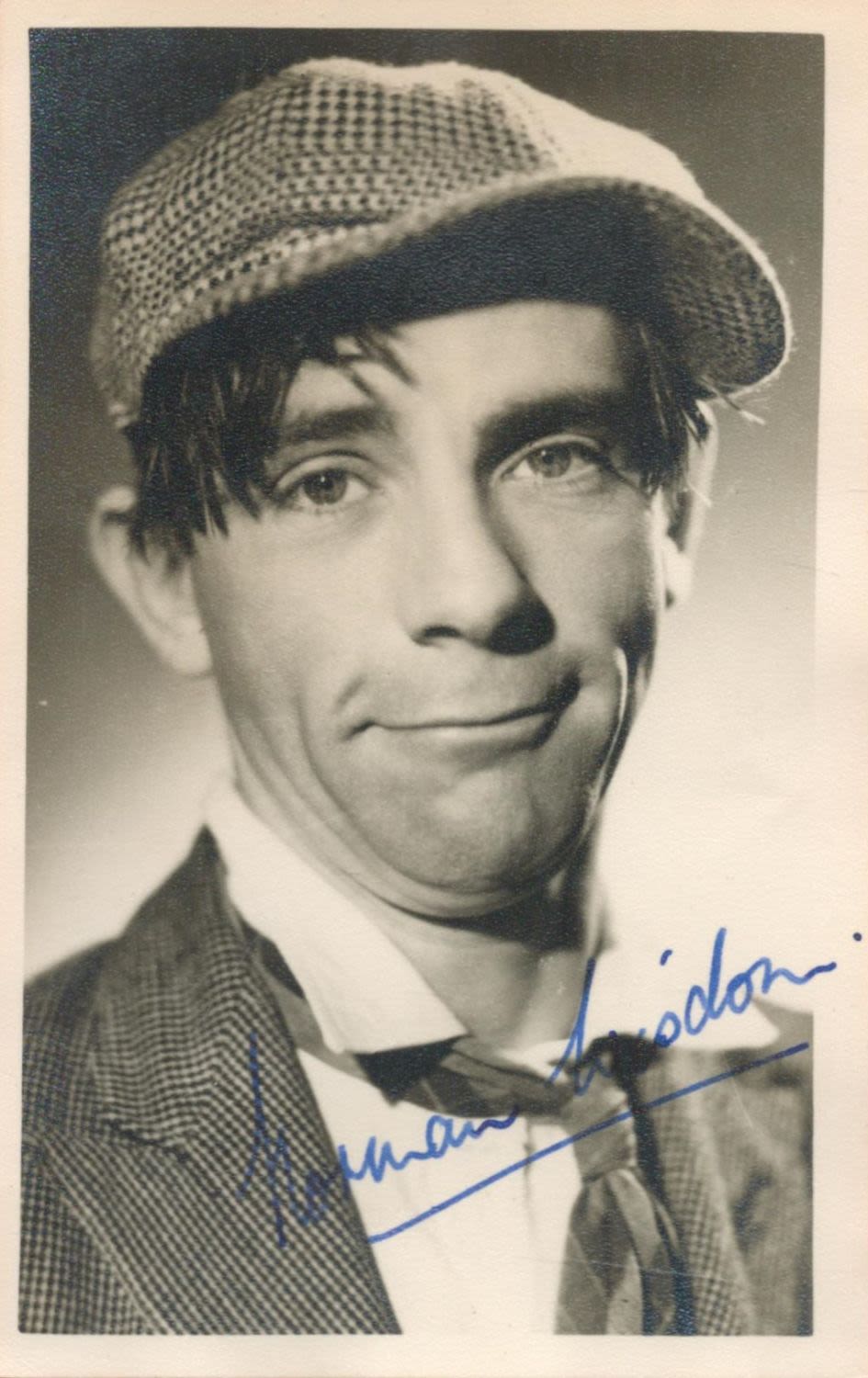 Lot 69: Superb Norman Wisdom Signed 5.5 x 3.5 Vintage...