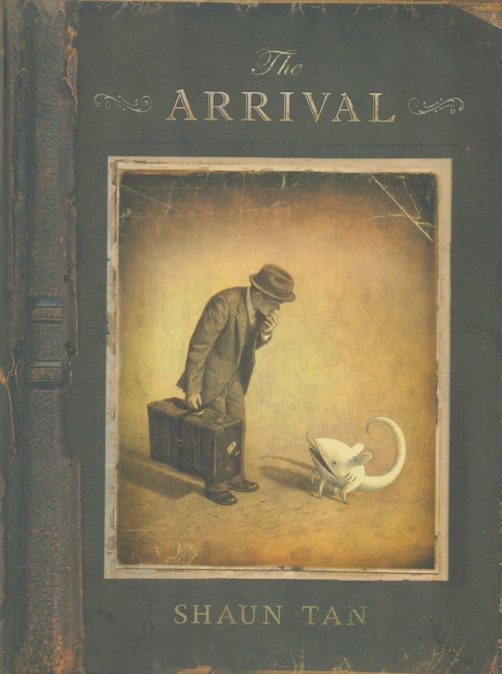 Lot 159: The Arrival by Shaun Tan 2014 edition unknown...