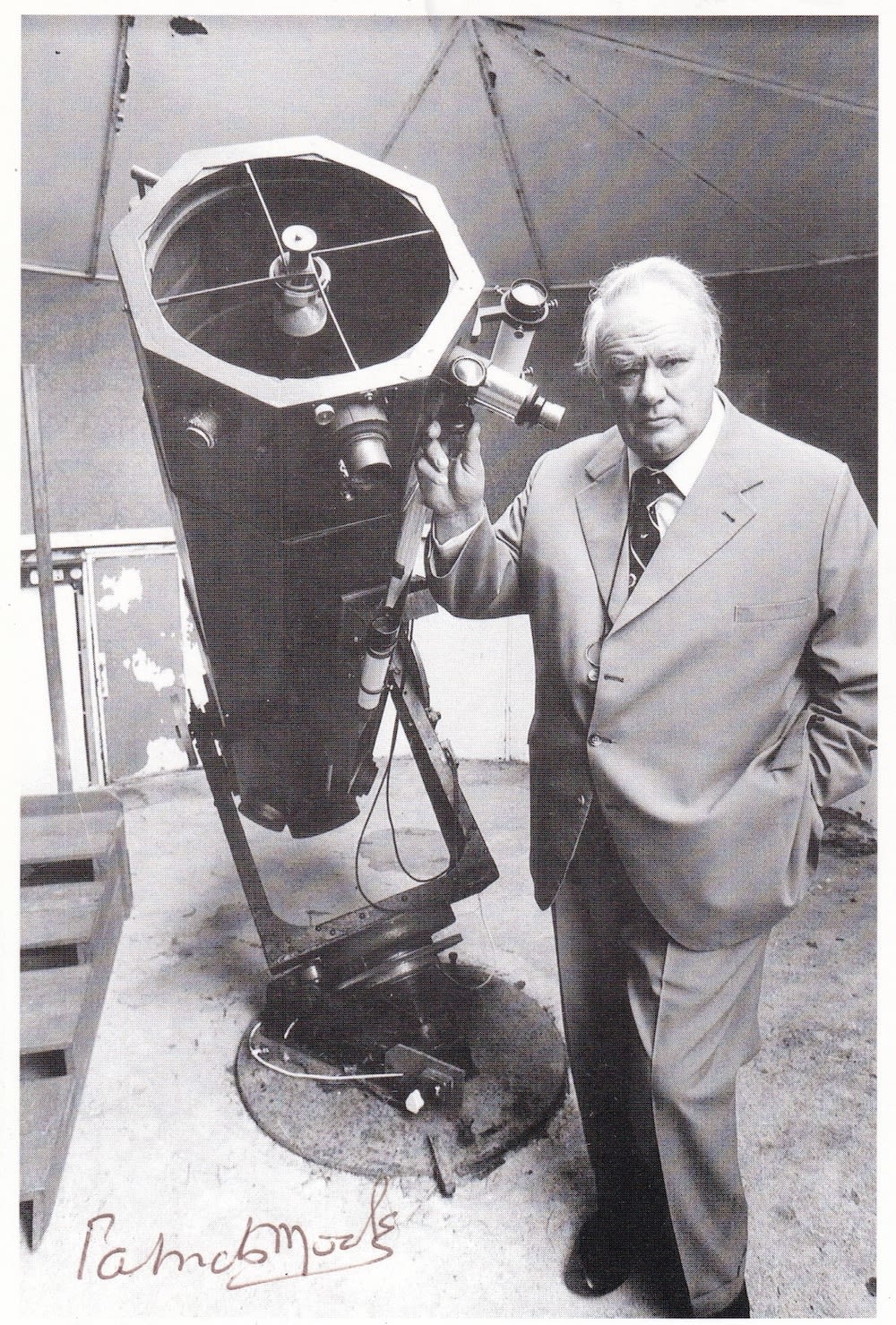 Lot 76: Patrick Moore, Sky at Night Presenter, 6x4 inch...