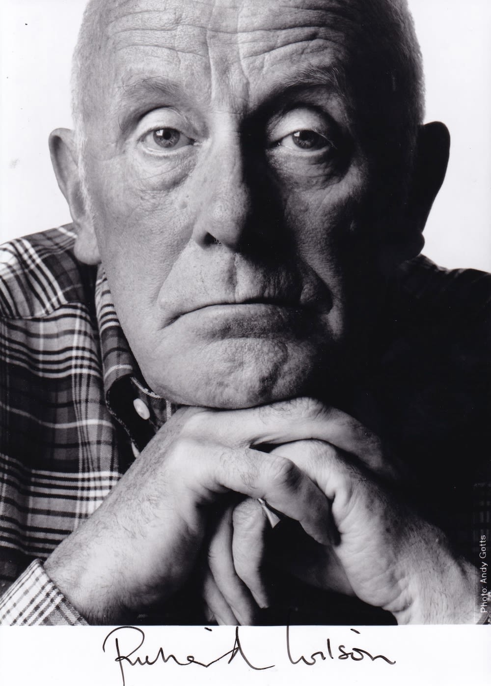 Lot 92: Richard Wilson, One Foot in the Grave Actor,...