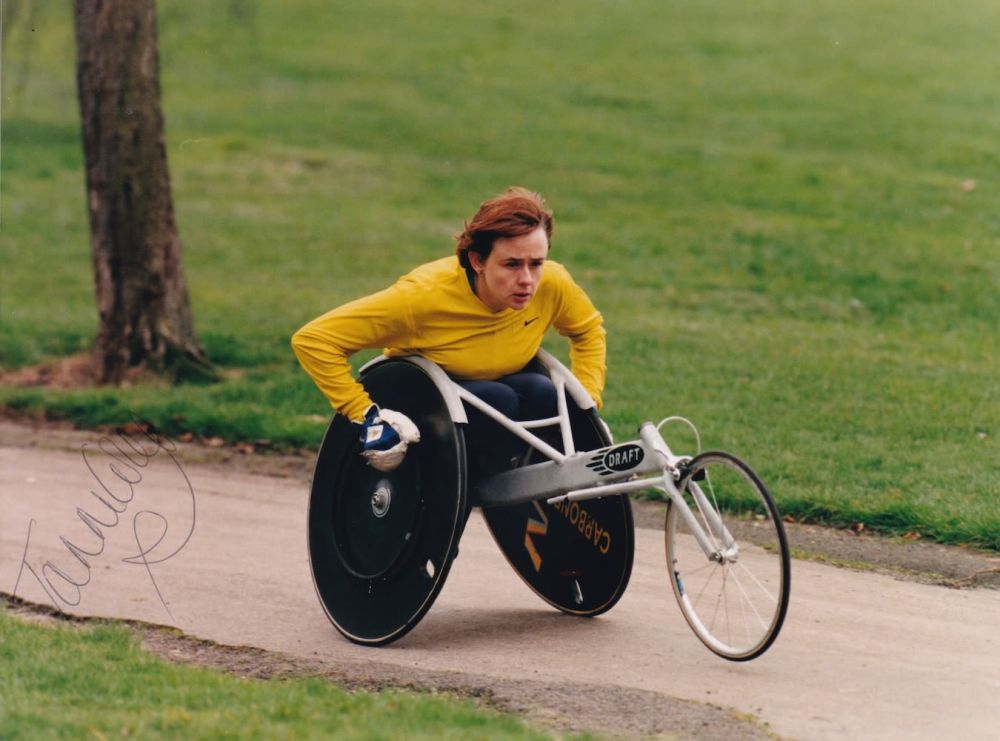 Lot 156: Tanni Grey Thompson, British Paralympian, 8x6 inch Signed...