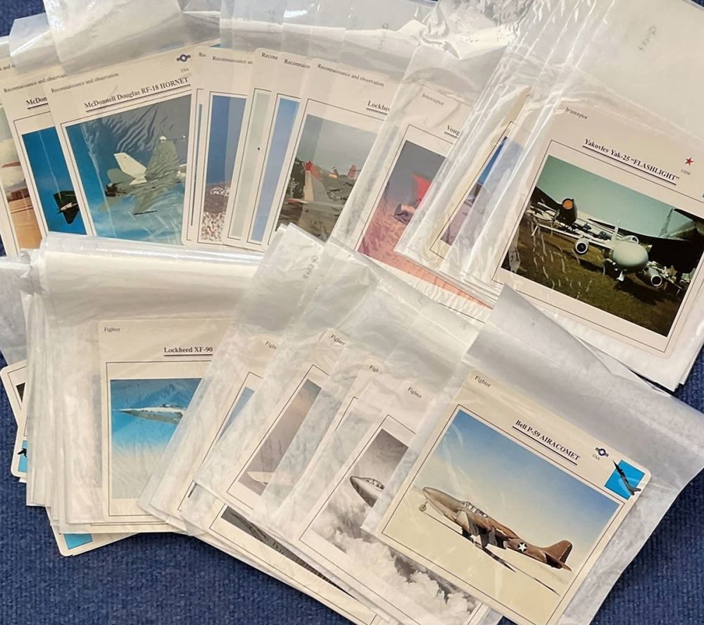 Lot 453: 50 Warplanes Collectors cards (Jet Reconnaissance and Observation,...
