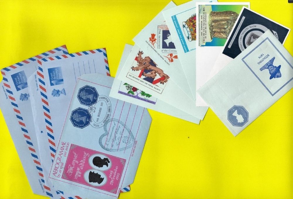 Lot 460: Vintage covers and souvenir sheet collection, mint condition,...