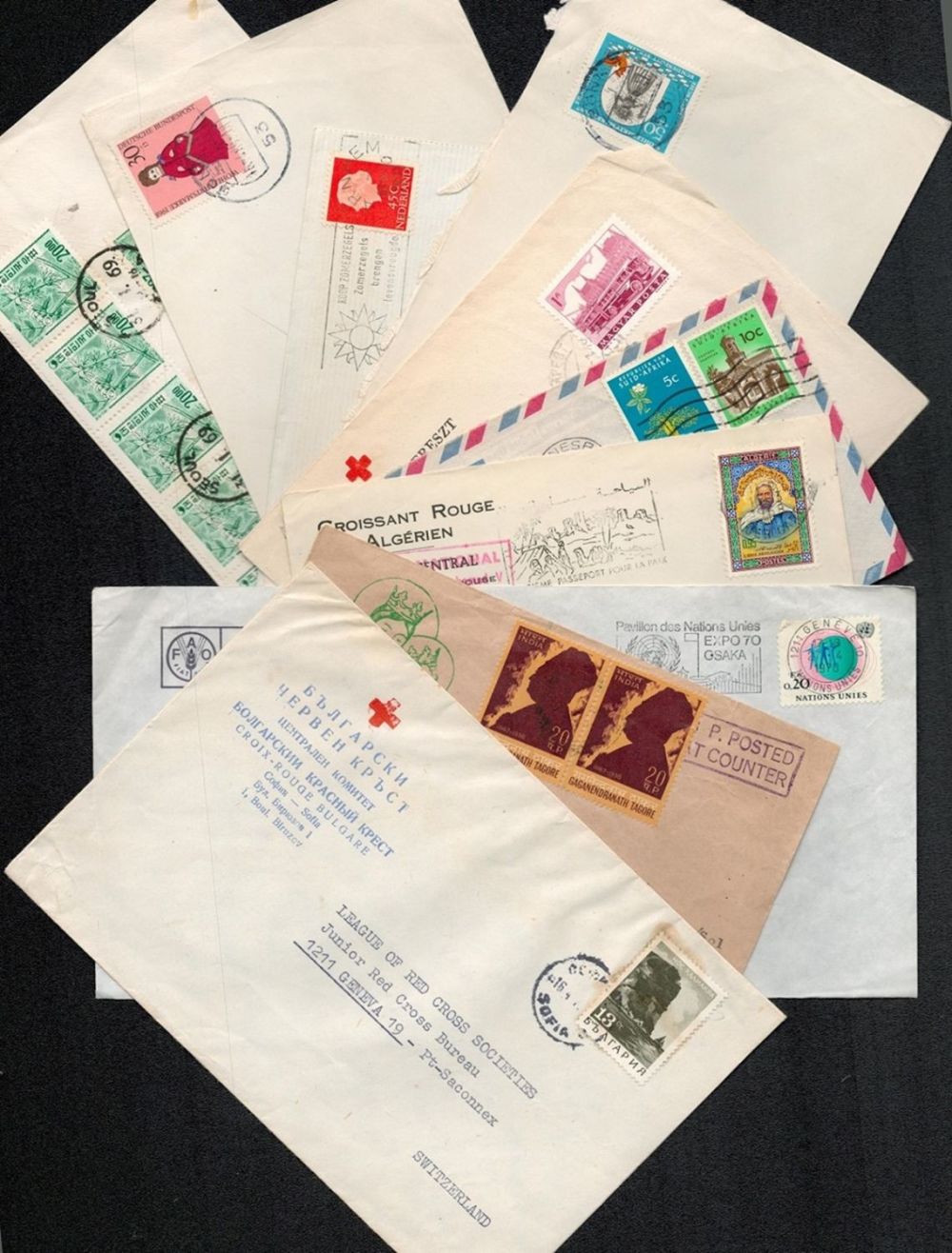 Lot 473: World cover collection from Red cross and red...