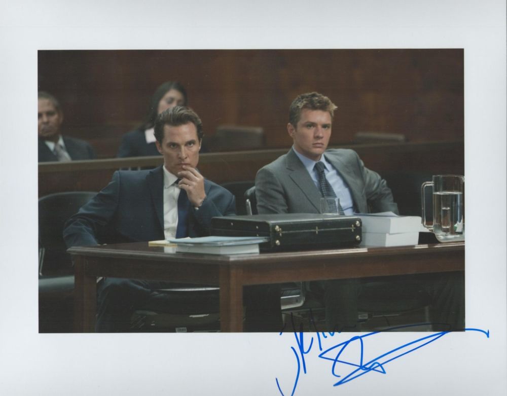 Lot 125: Matthew McConaughey signed 10x8 colour photo. McConaughey is...