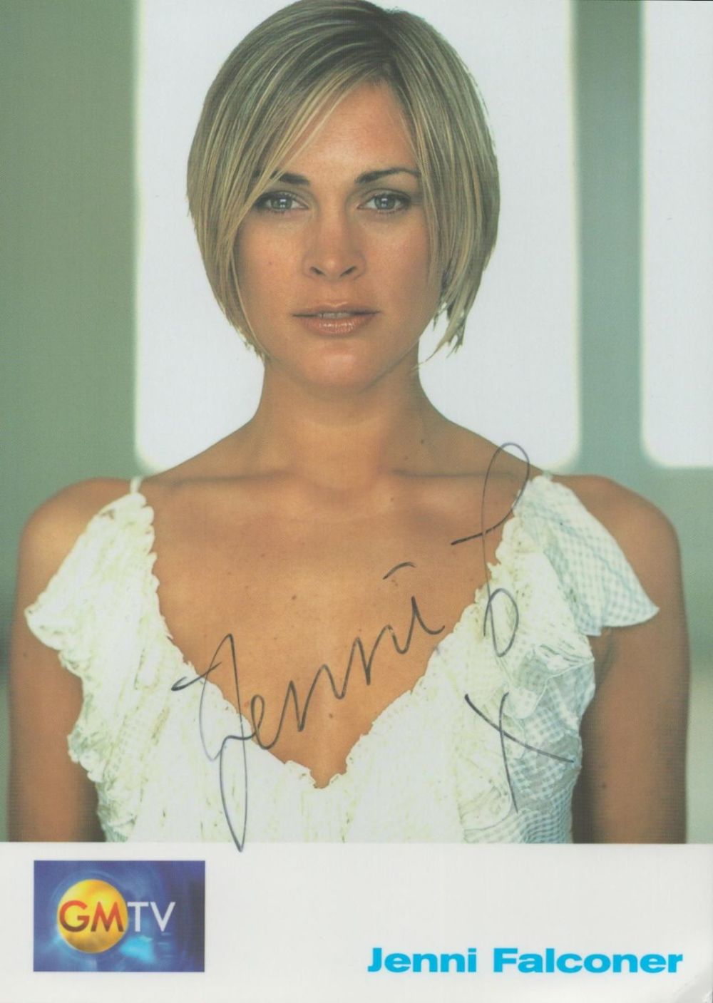 Lot 469: Jenni Falconer signed 6x4 colour photo. Falconer is...