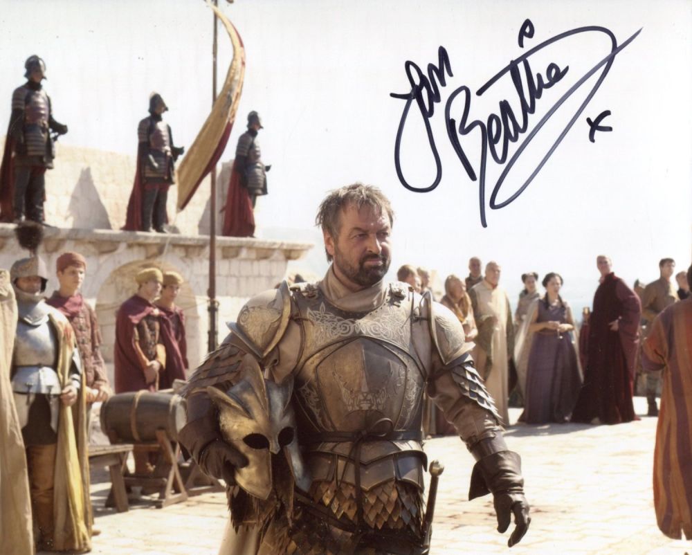 Lot 586: Game of Thrones 8x10 photo signed by actor...