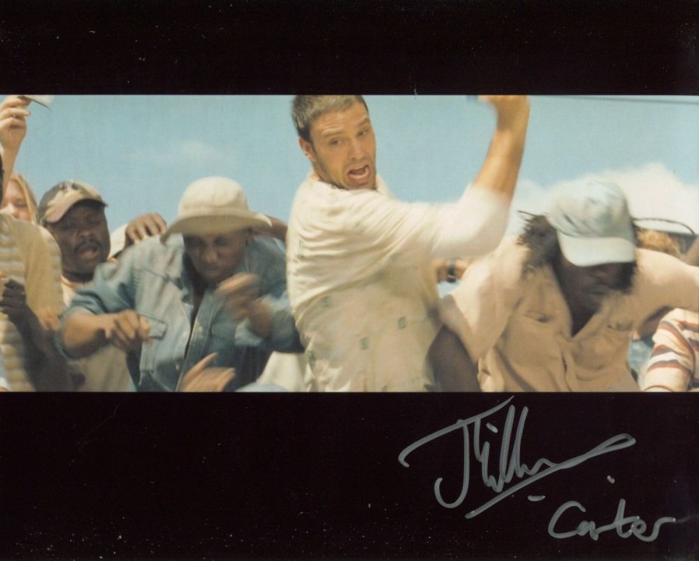 Lot 614: 007 James Bond movie Casino Royale (2006) 8x10...