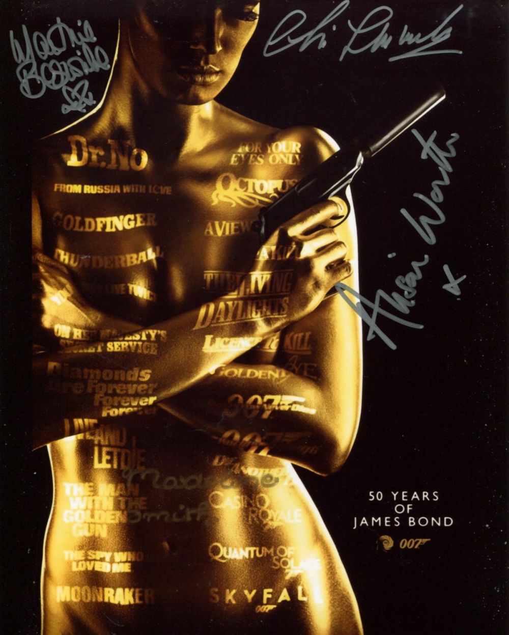 Lot 624: 007 James Bond 8x10 photo signed by FOUR...