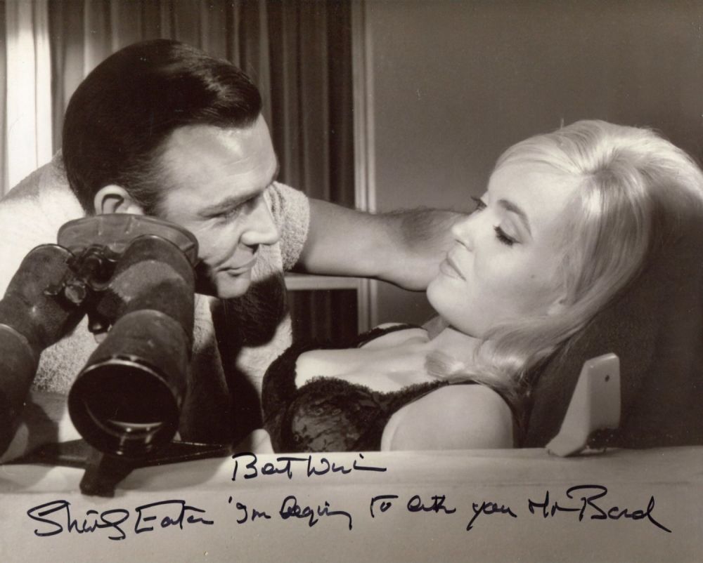Lot 638: 007 James Bond movie Goldfinger 8x10 photo upon...