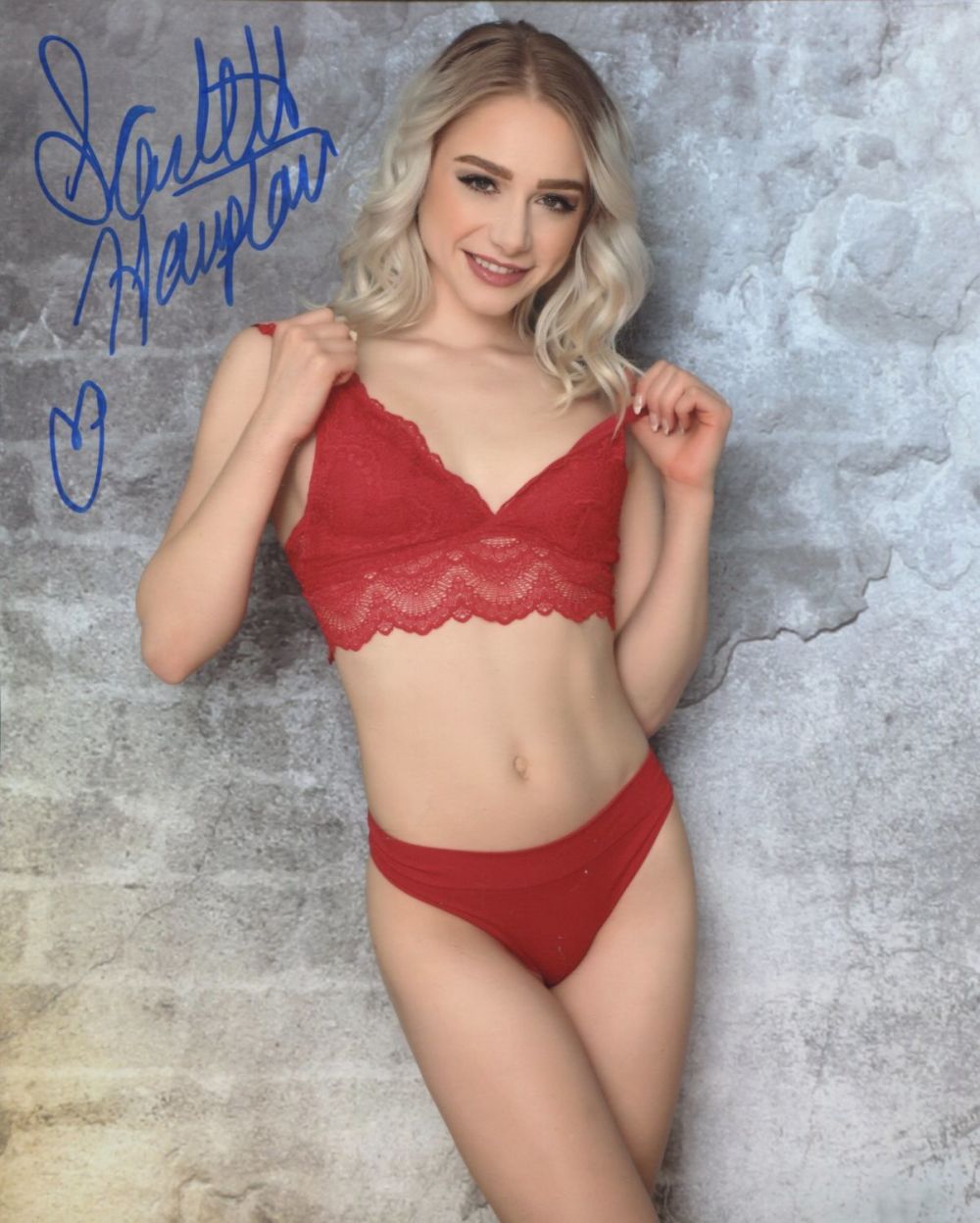 Lot 699: Playboy and fashion, glamour, erotic model Scarlett Hampton...