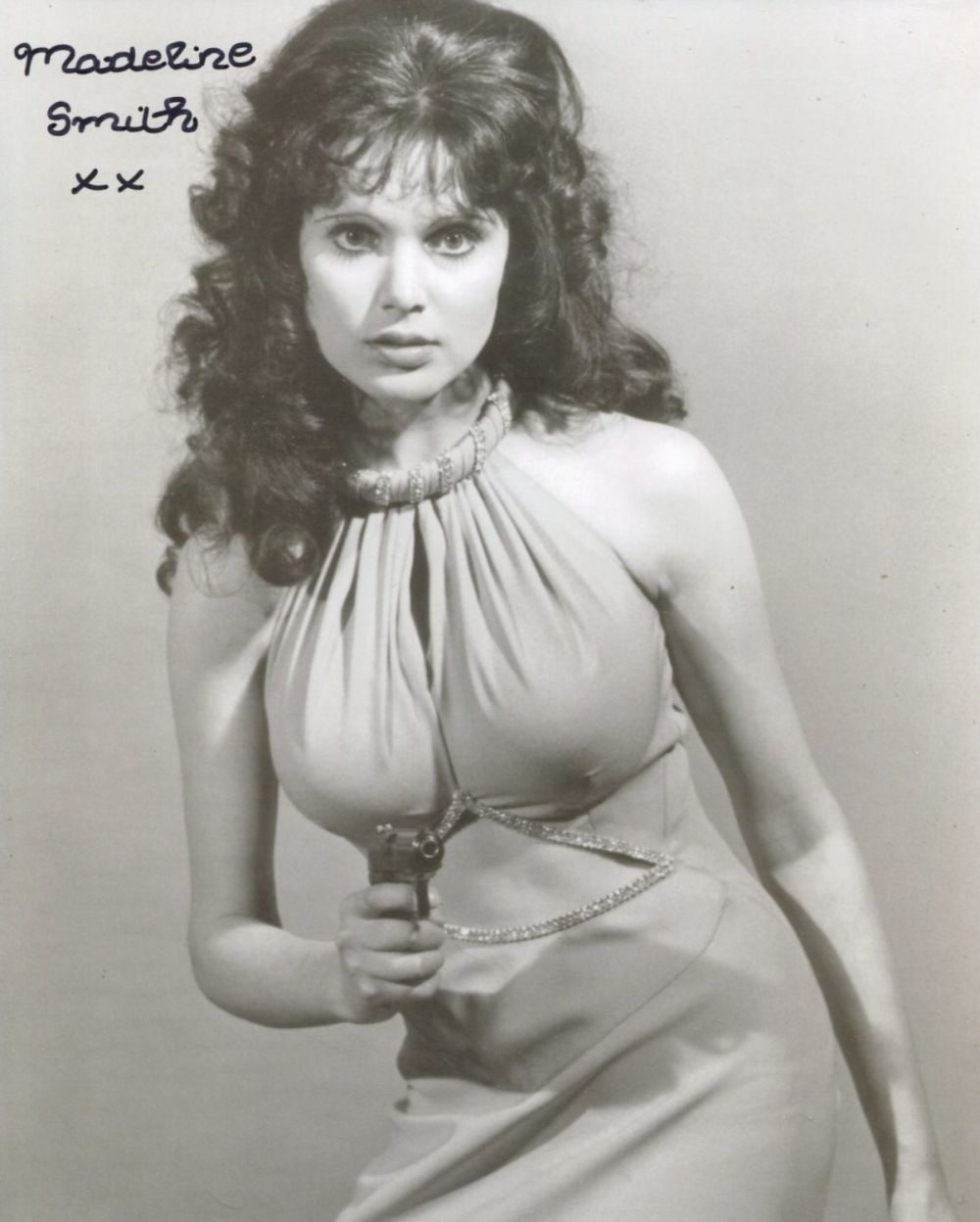Lot 710: 007 James Bond girl Madeline Smith signed Live...